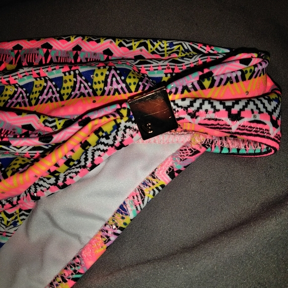 Traded**Victoria Secret bikini bottom - Picture 7 of 8